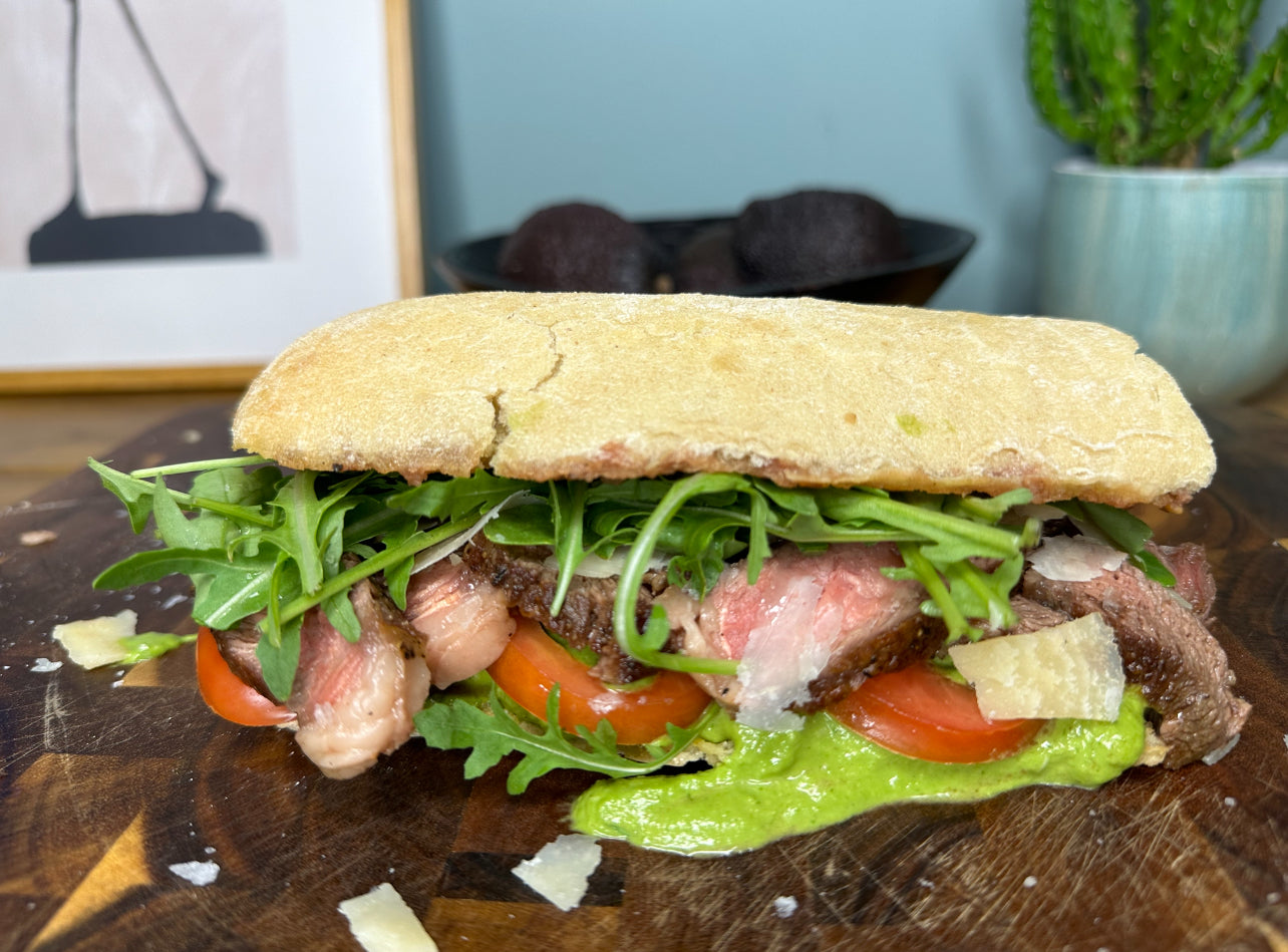 Steaksandwich mit Pesto